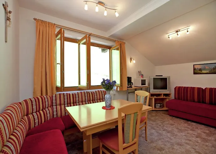 Apartment In Wagrain Near Red 8 Gondola Апартаменты