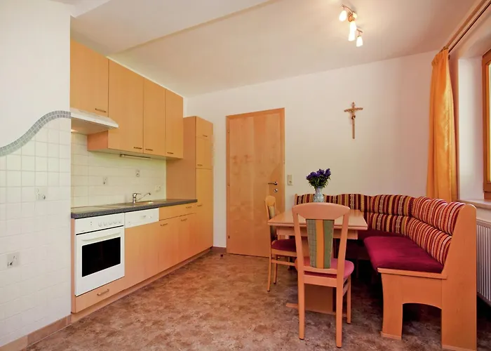 Apartment In Wagrain Near Red 8 Gondola Апартаменты