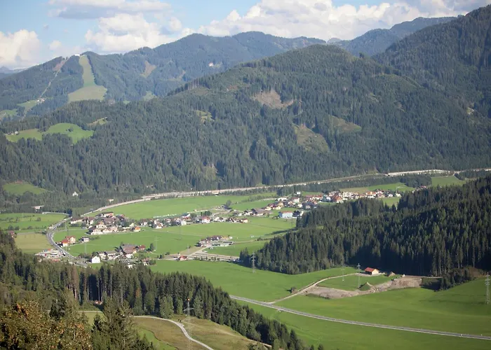 Apartment In Wagrain Near Red 8 Gondola Апартаменты Ваграйн